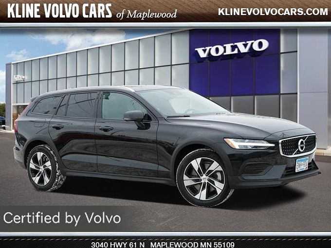 Volvo  V60CC T5 AWD Momentum